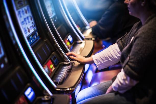 Multi-Bet combining esports and live dealer selections